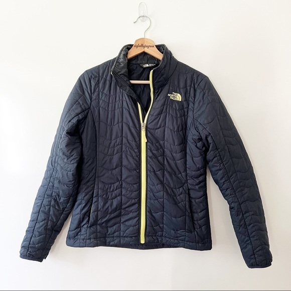 The North Face Down Nano Puff Insulated Jacket - Picture 7 of 12